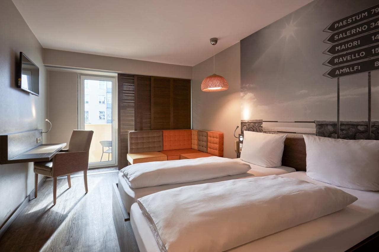 Single Room,1377644933:JPEG